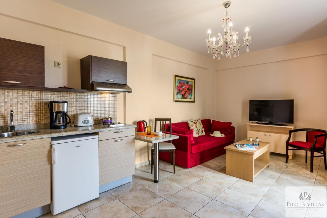 Pilot'S Villas Luxury Suites Херсониссос Экстерьер фото