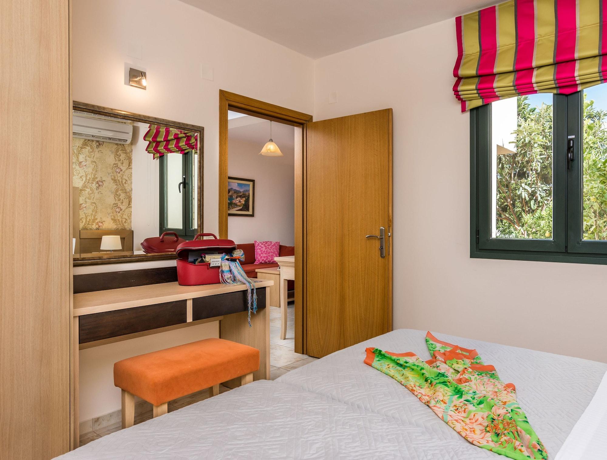 Pilot'S Villas Luxury Suites Херсониссос Экстерьер фото