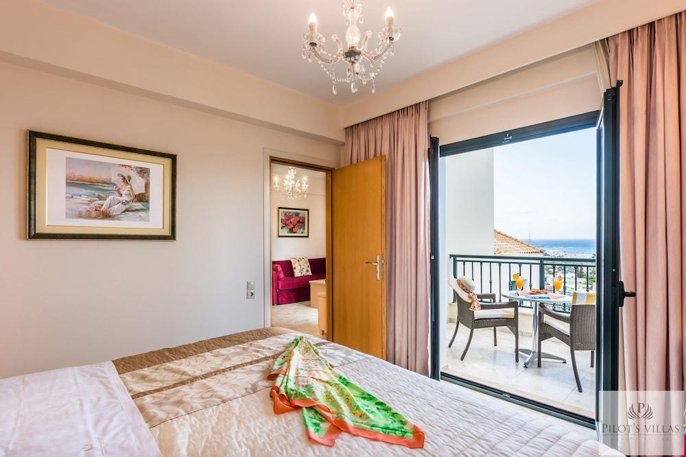 Pilot'S Villas Luxury Suites Херсониссос Экстерьер фото