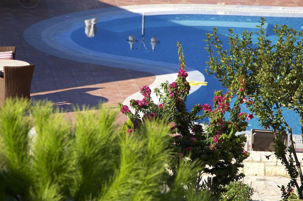Pilot'S Villas Luxury Suites Херсониссос Экстерьер фото